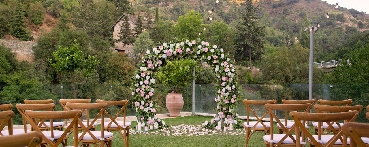 For your dream mountain wedding