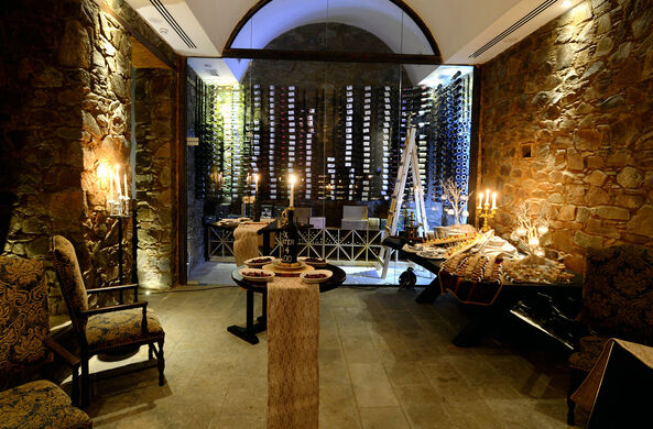 kava cava wine cellar food restaurant